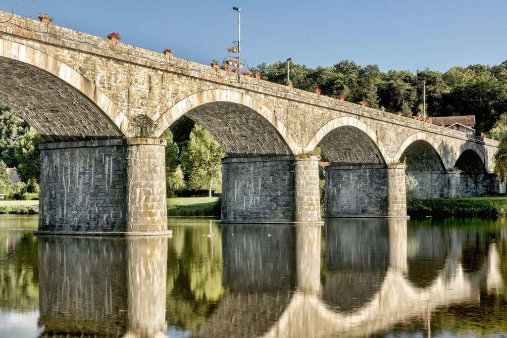 vieux pond sur la loire
