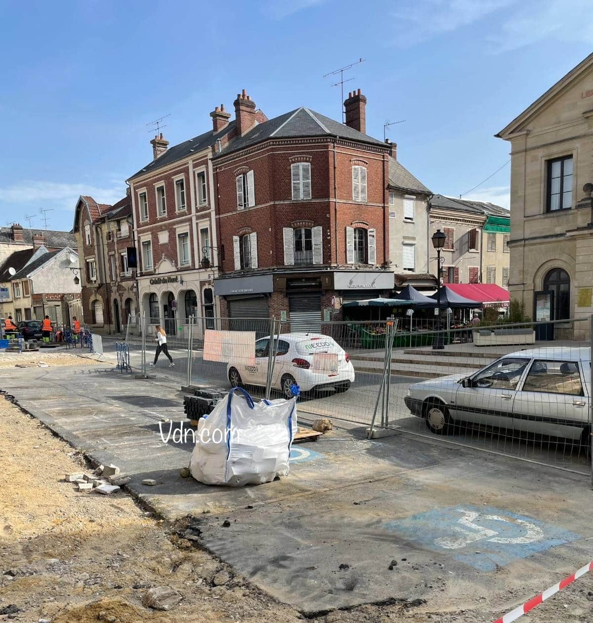 réarrangement urbain construction à méru