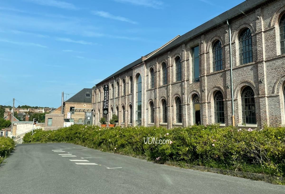Musée de la nacre à Méru à proximité de maisons neuves en vente