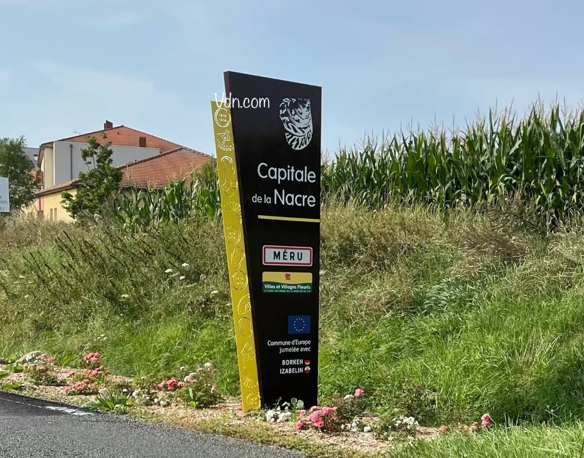 arrivée dans méru avec panneau ville