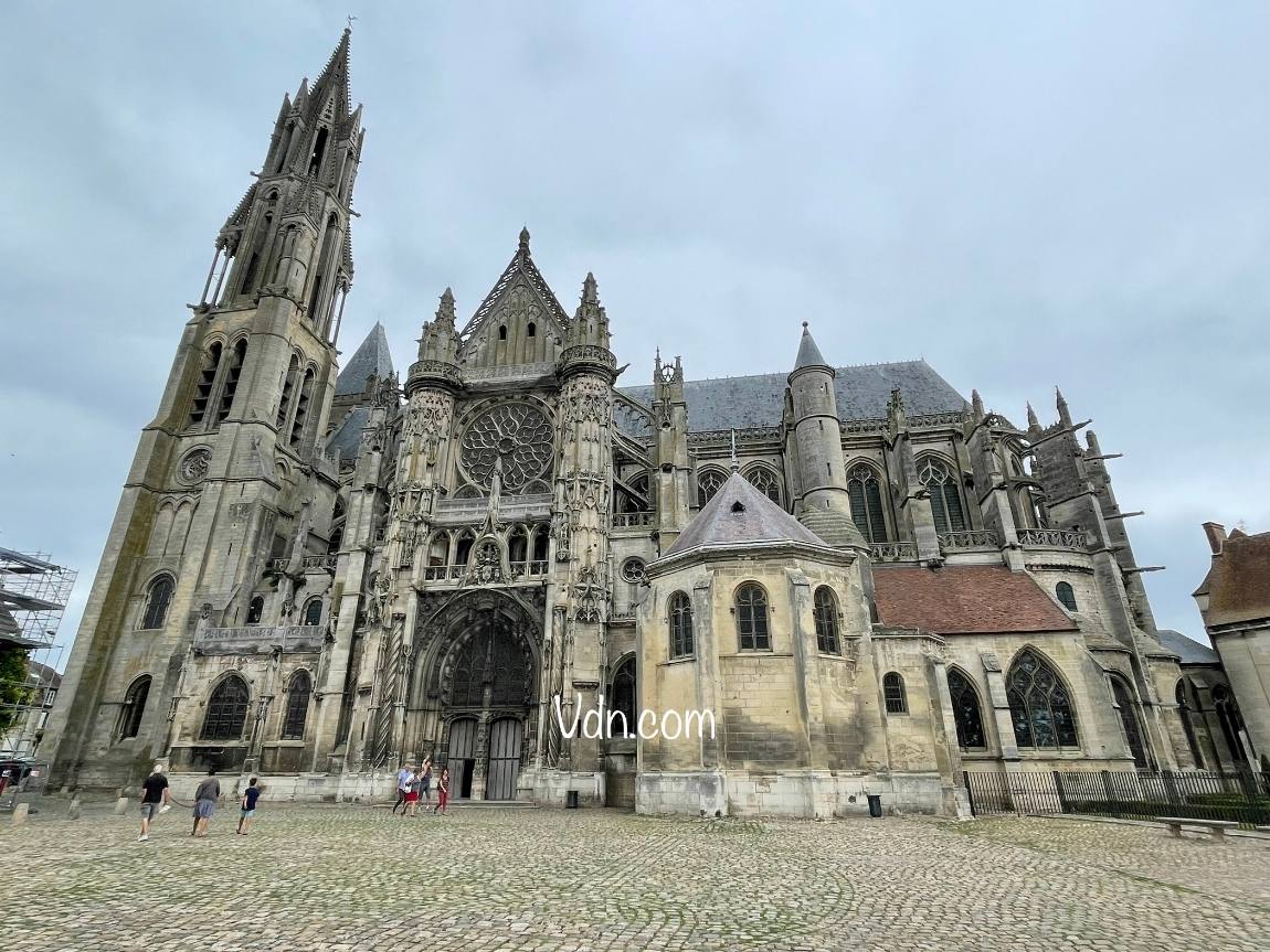 la cathédrale saint pierre de Senlis