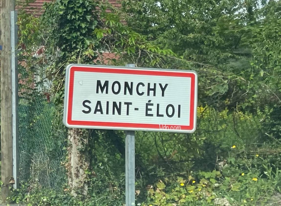 monchy st eloi panneau routier entrée ville