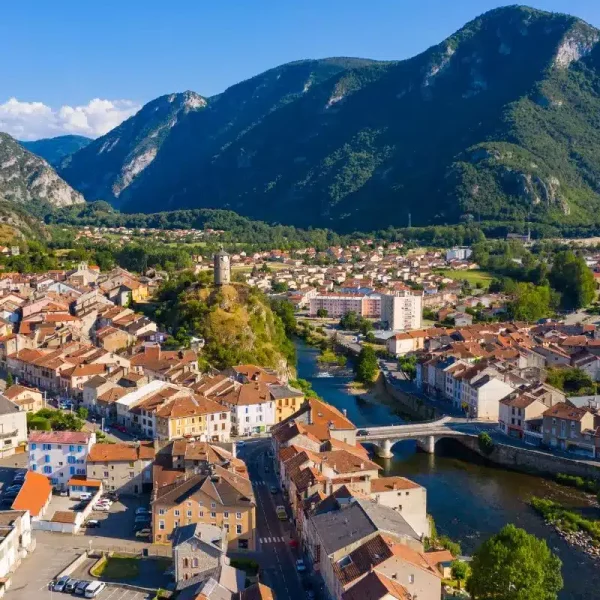 tarascon-sur-ariege-patrimoine-montagne.jpg
